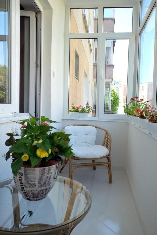 Olympus Apartment Alba Iulia Exterior foto